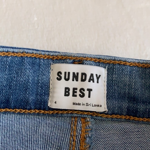 Jean Shorts - Picture 3 of 4